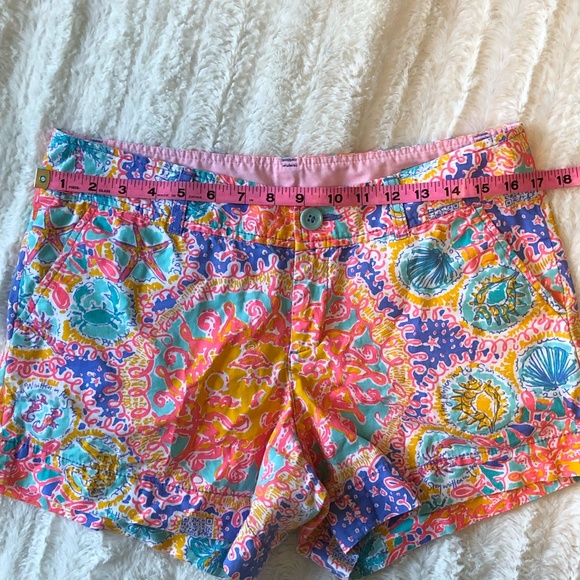 Lilly Pulitzer Rare Print Written in the Sun Callahan Short Sz 8 - Picture 10 of 11
